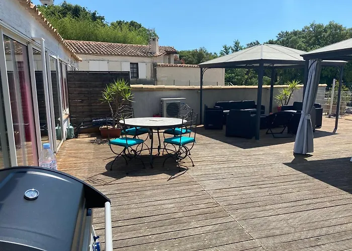 Cavaliere Apt 125M2 Piscine